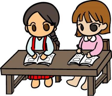 机に向かって本やノートを広げながら一緒に勉強している、三つ編みの髪型をした女の子と茶色のボブヘアの女の子が二人並んで座り、学習に取り組んでいる様子のイラスト