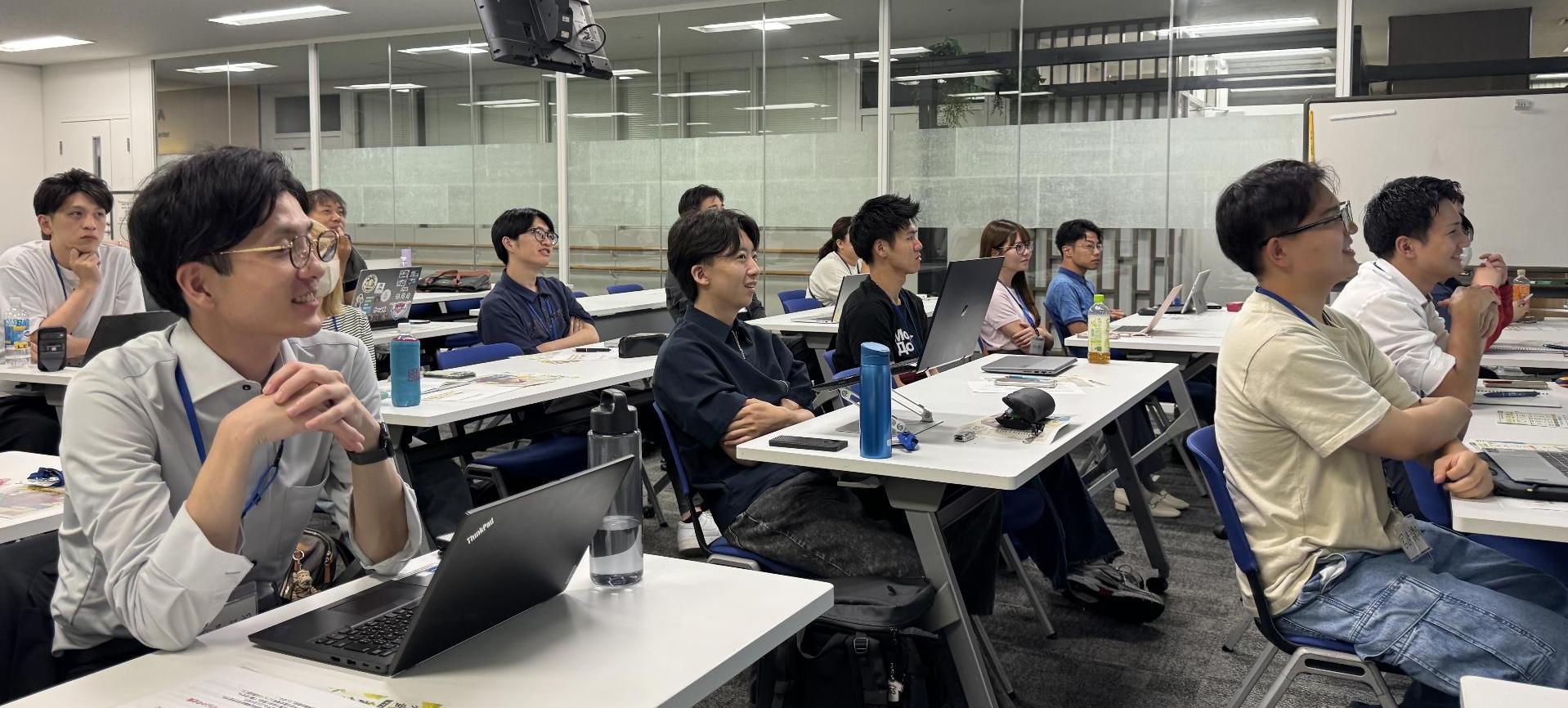 CLSの講座を受けている様子