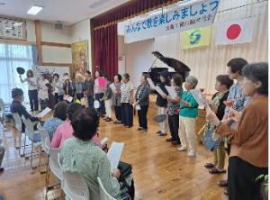 みんなで歌を楽しみましょう！写真